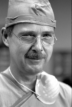 Dr. Don Davis,MD